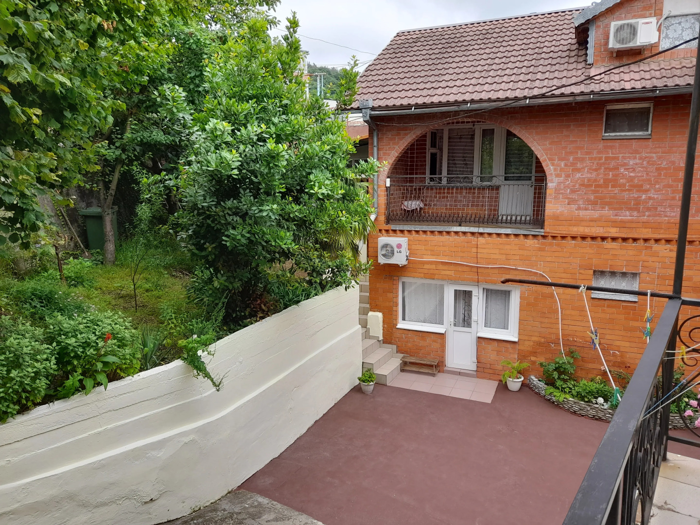 Гостевой дом Валера и Люба