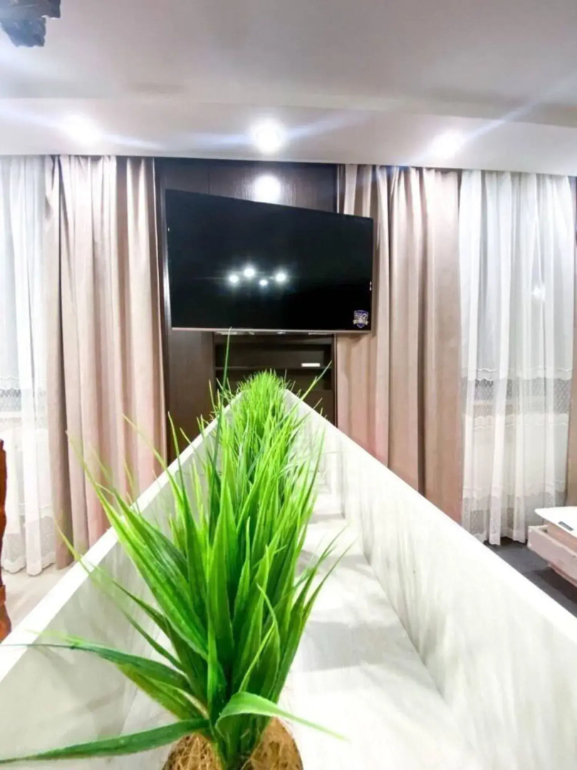 Квартира на Паровозной 15 (7а)