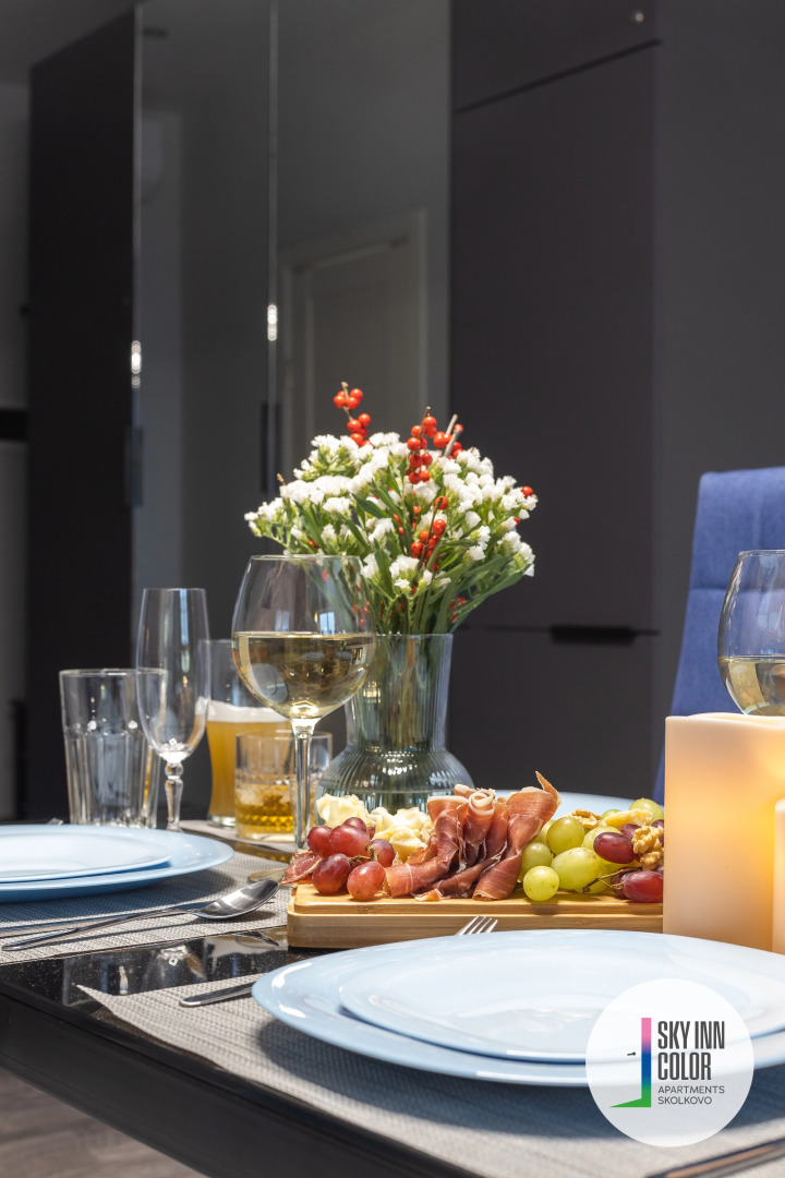 Апартаменты SKY INN Color Blue