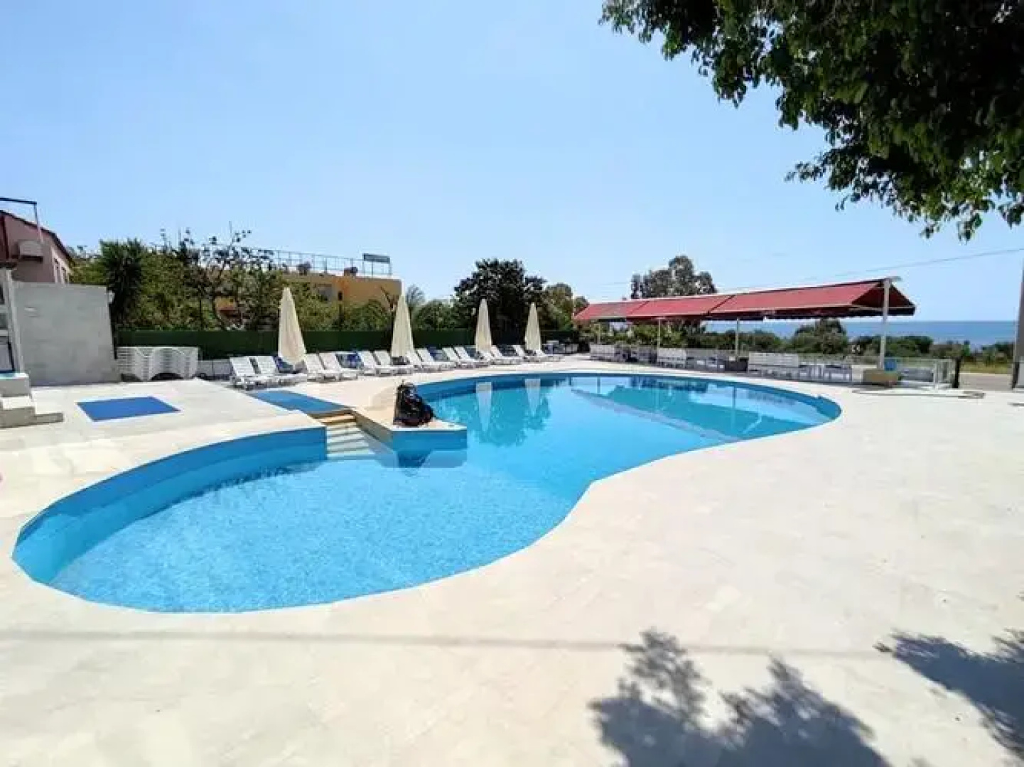 Atlantis D.M & Butik Otel