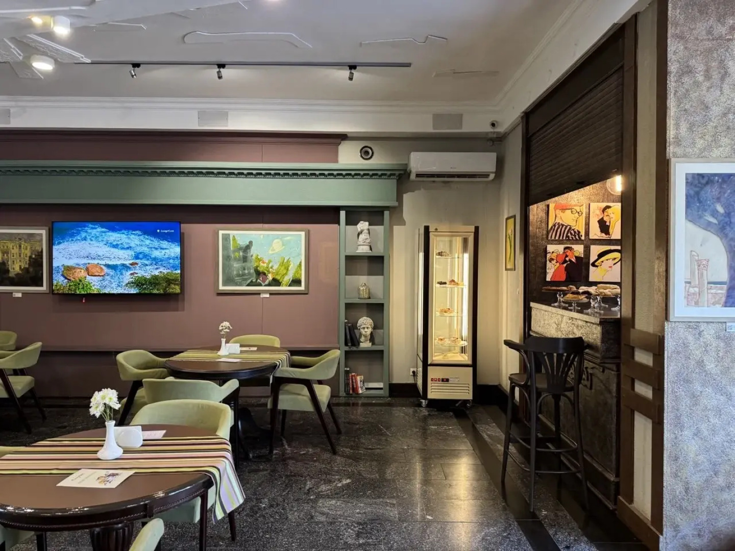 Арт-Отель Украина