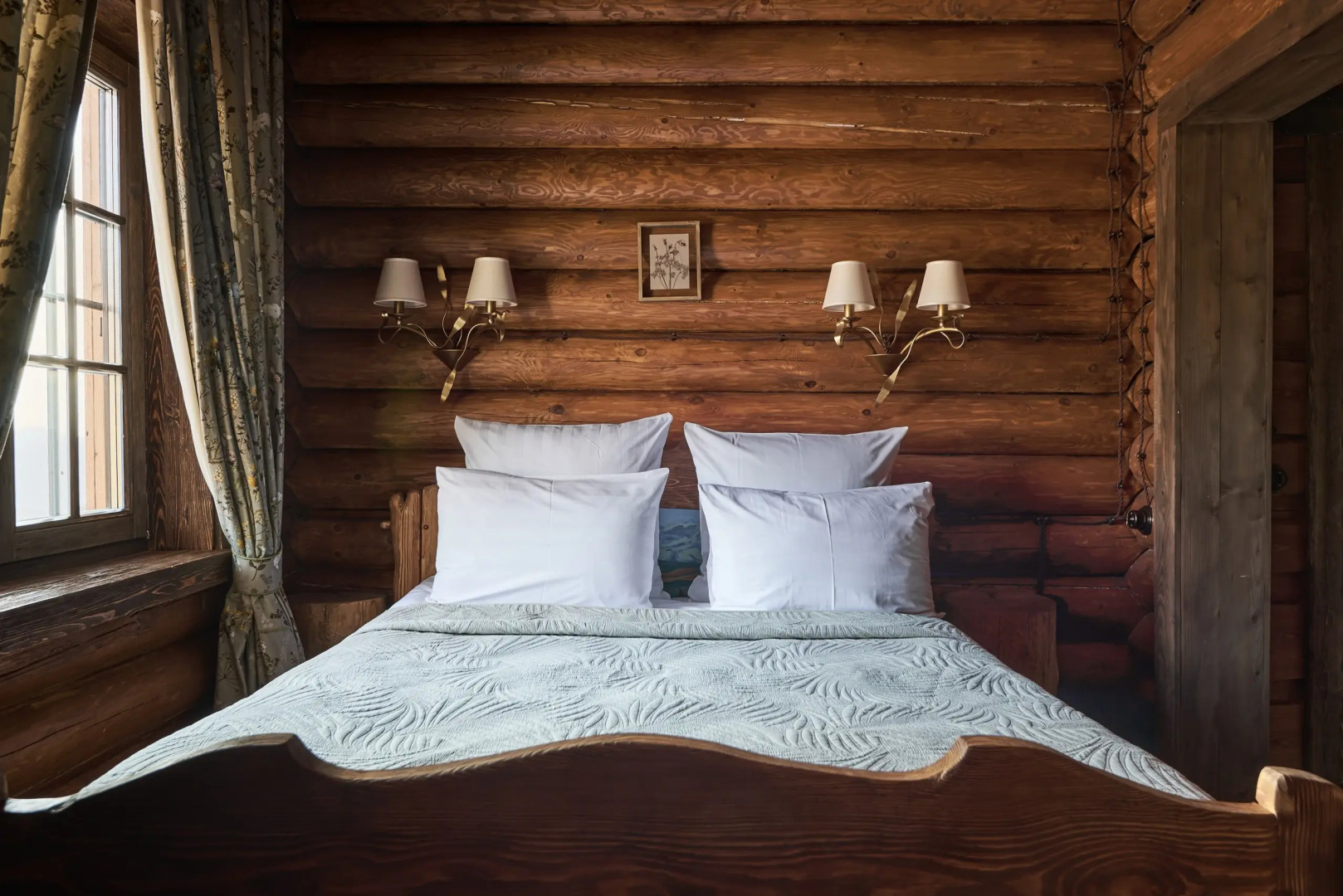 Отель Hills 1200. Резиденция. Бани.