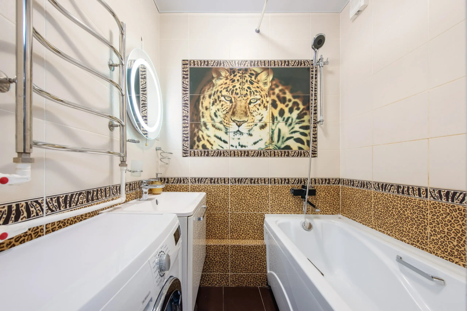 Апартаменты Яр-сутки на Московском 159