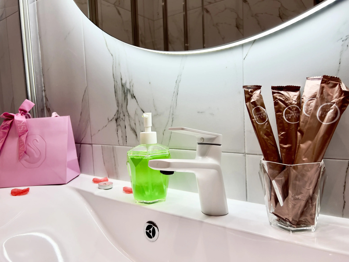 Апартаменты семейные ВыДома в ЖК CityLife в центре города