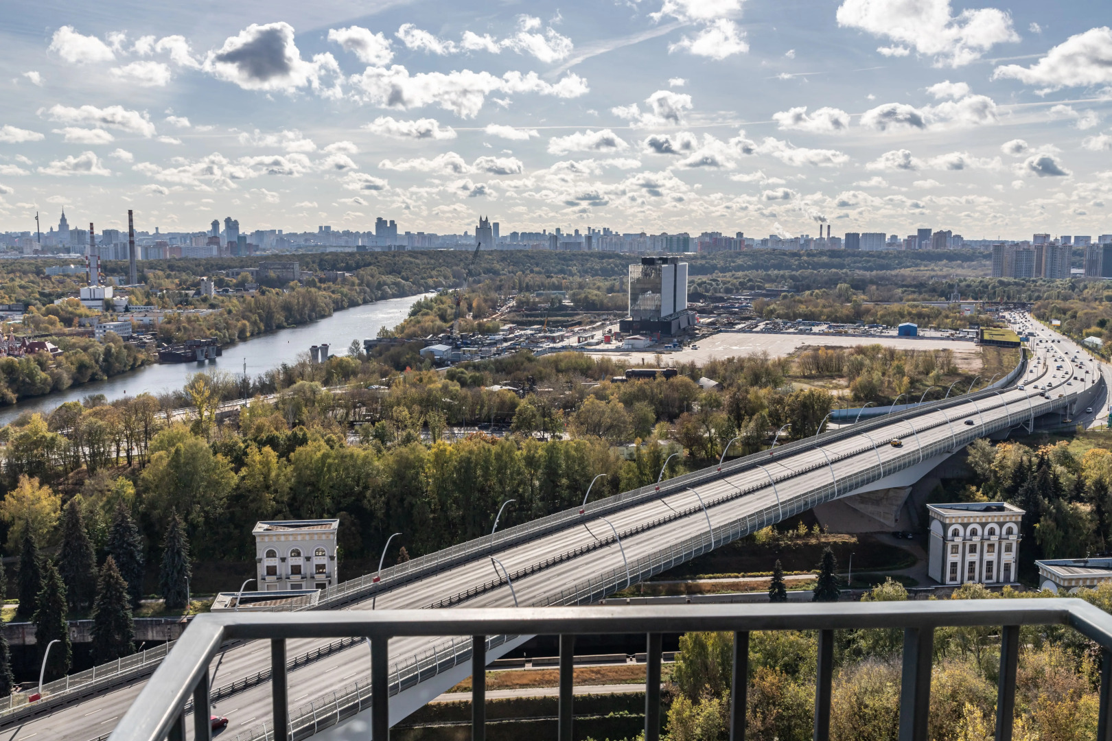 Квартира Moscow Deluxe Apartments Family suite city view-2
