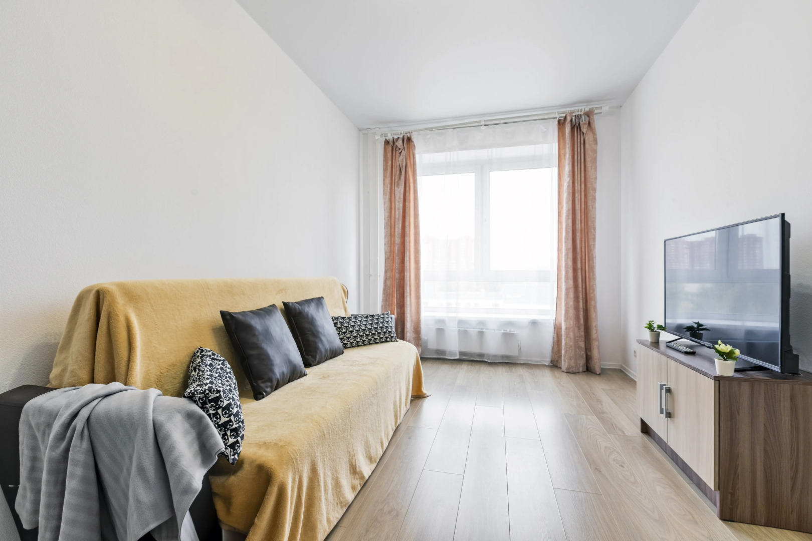 Апартаменты новая отличная квартира в ЖК