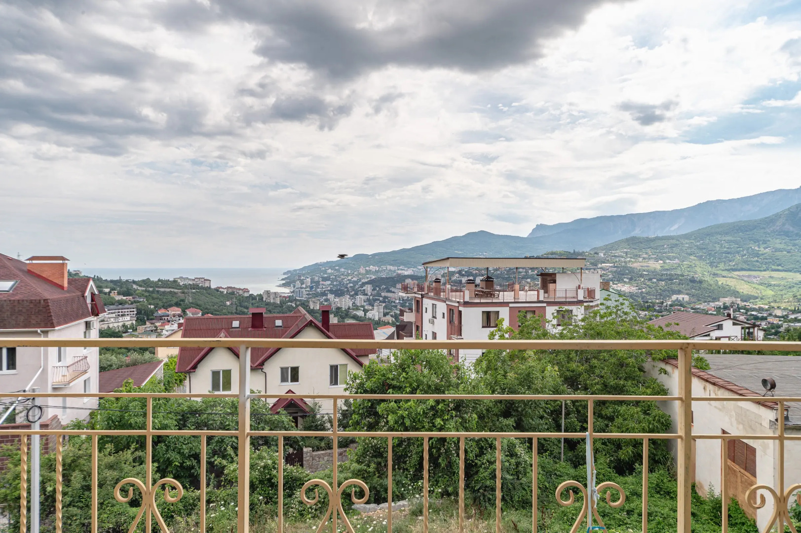 Гостевой дом Над Ялтой