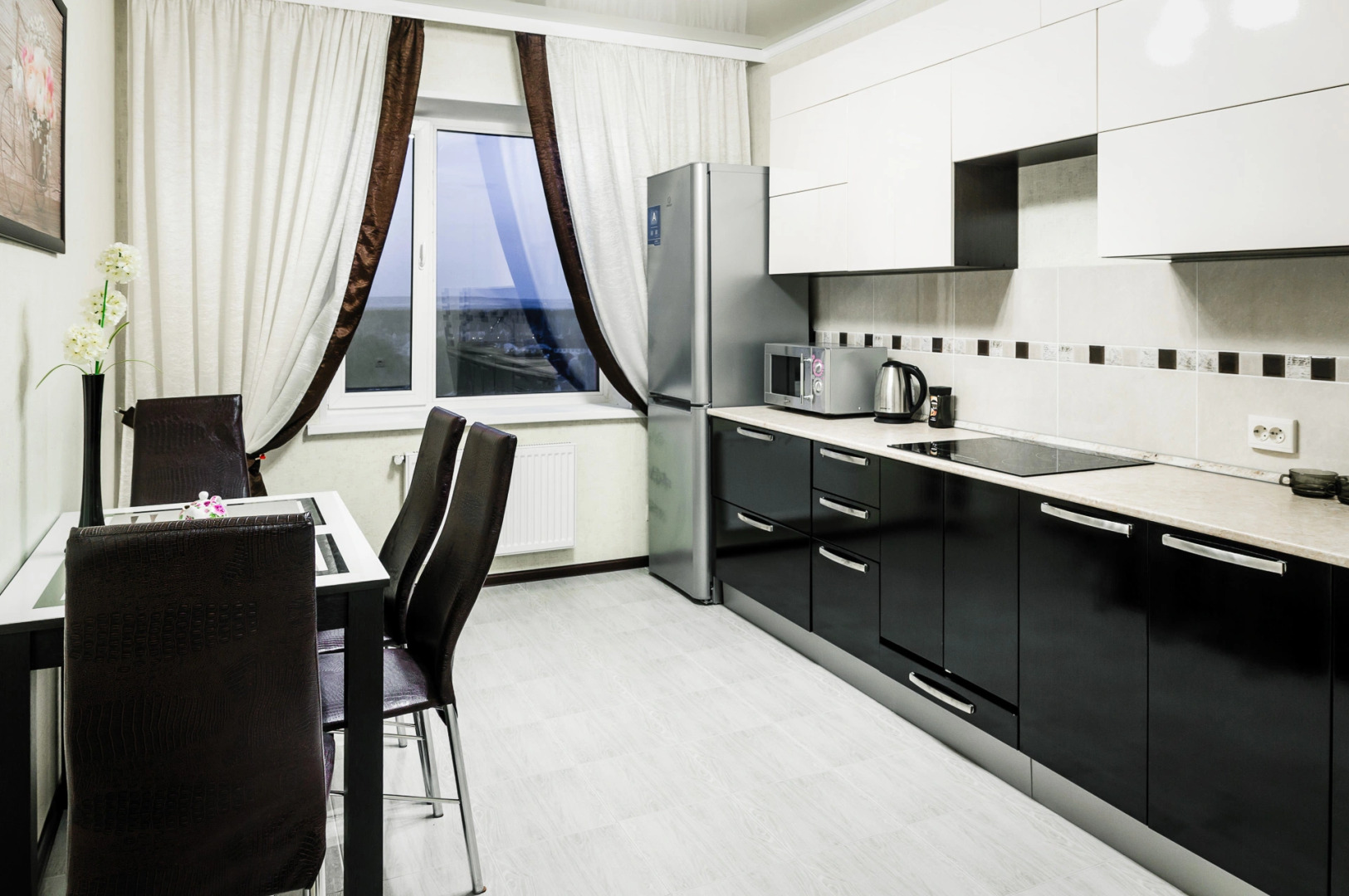 Апартаменты Любимый дом на Антонова 28