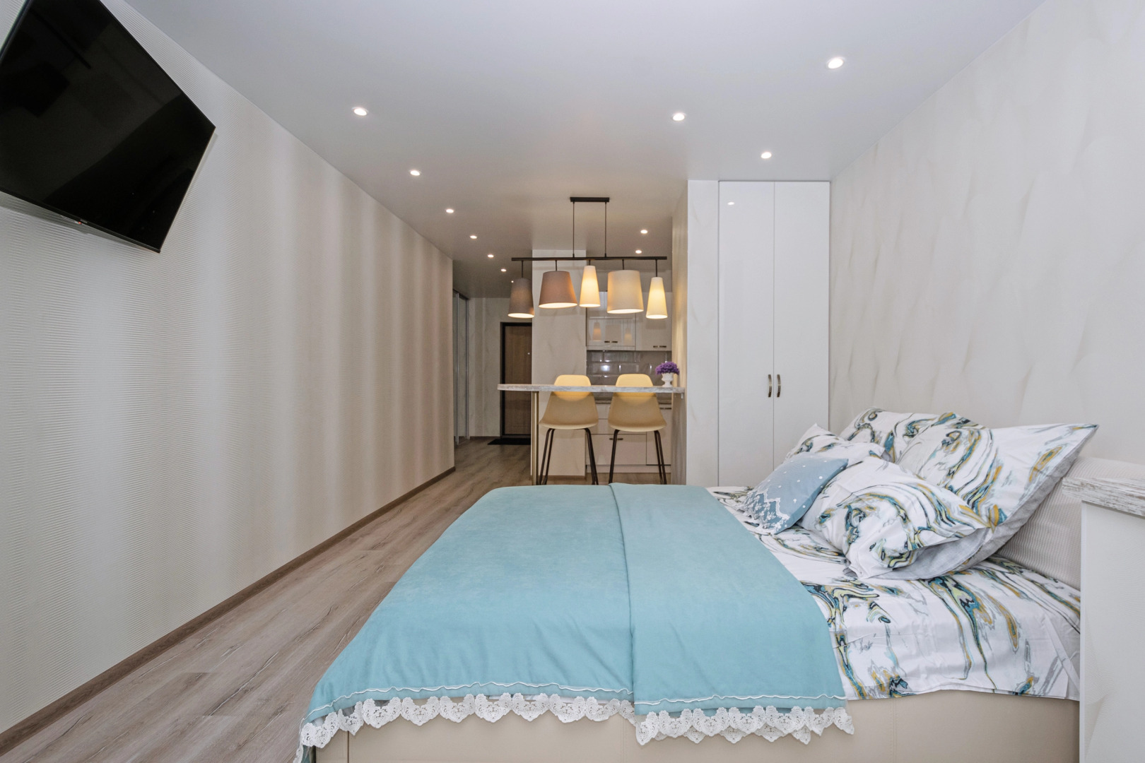 Апартаменты Моне