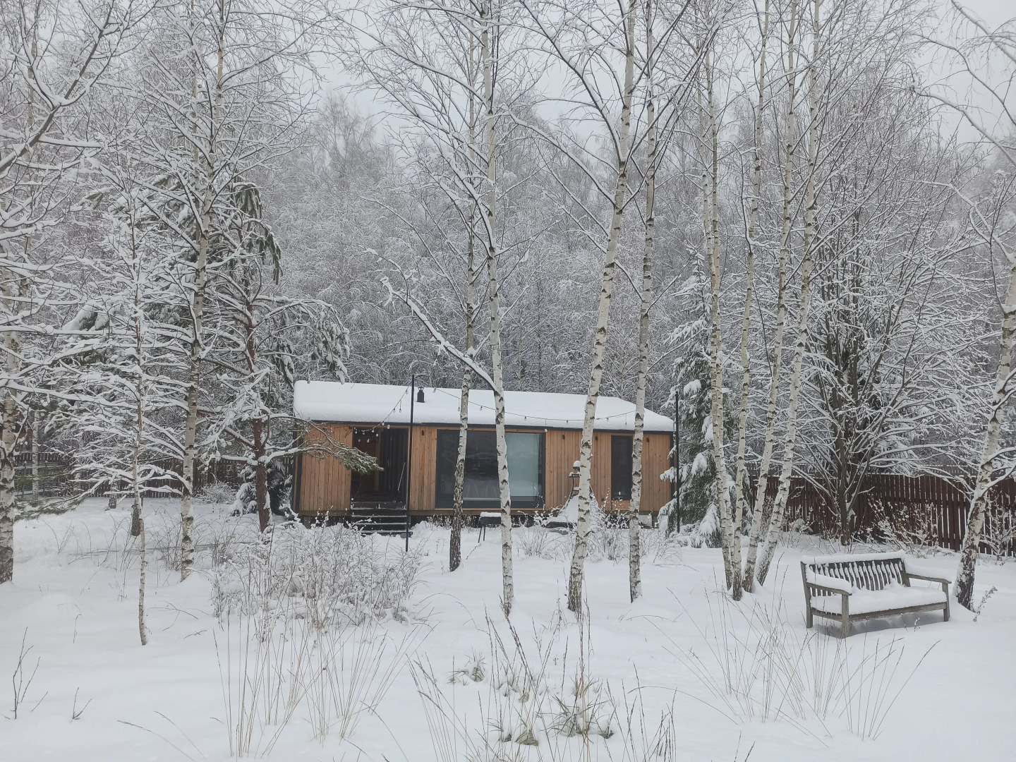 Частный дом Iris House