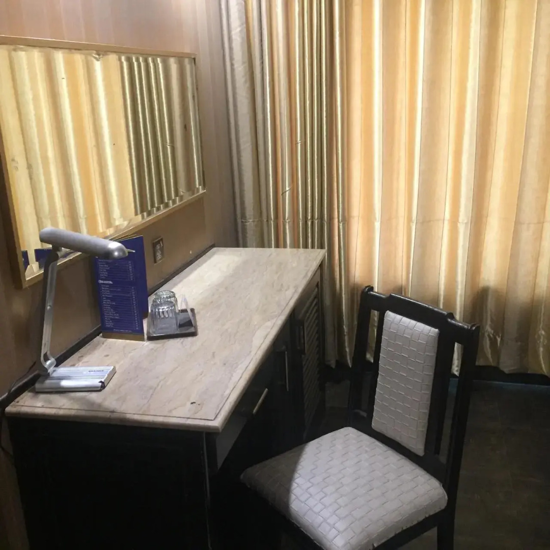 Отель Royal Lahore