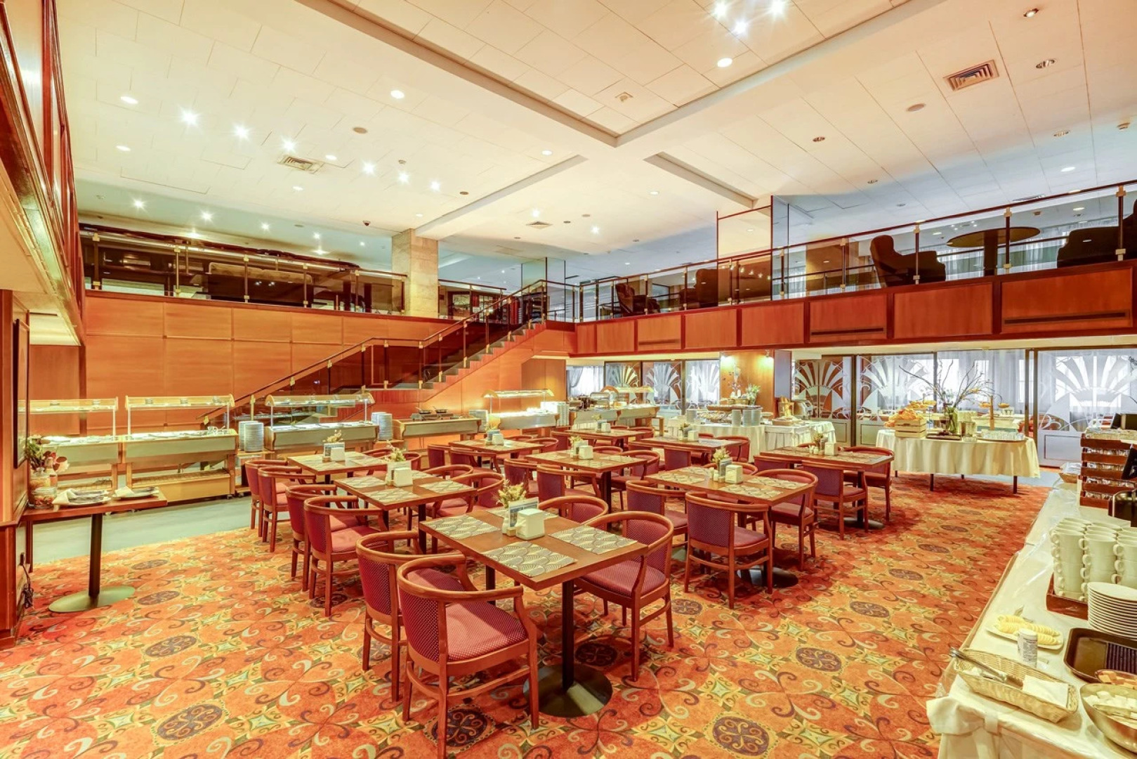 AZIMUT Отель Аэростар Москва