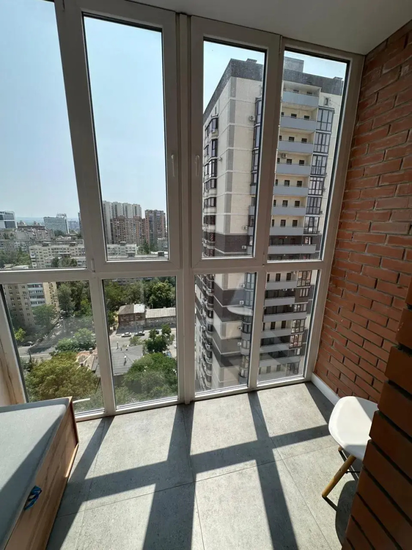 Квартира 3-к. квартира, 62 м², 4 кровати