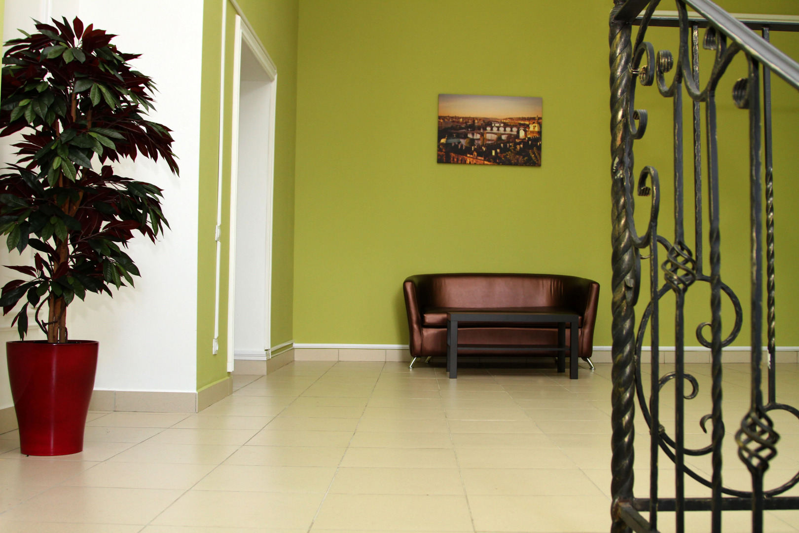 Отель Вернисаж