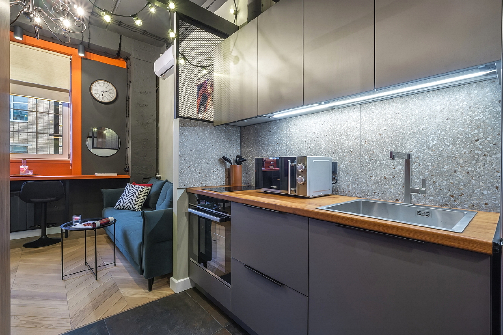 Апартаменты Queenstay Orange Loft