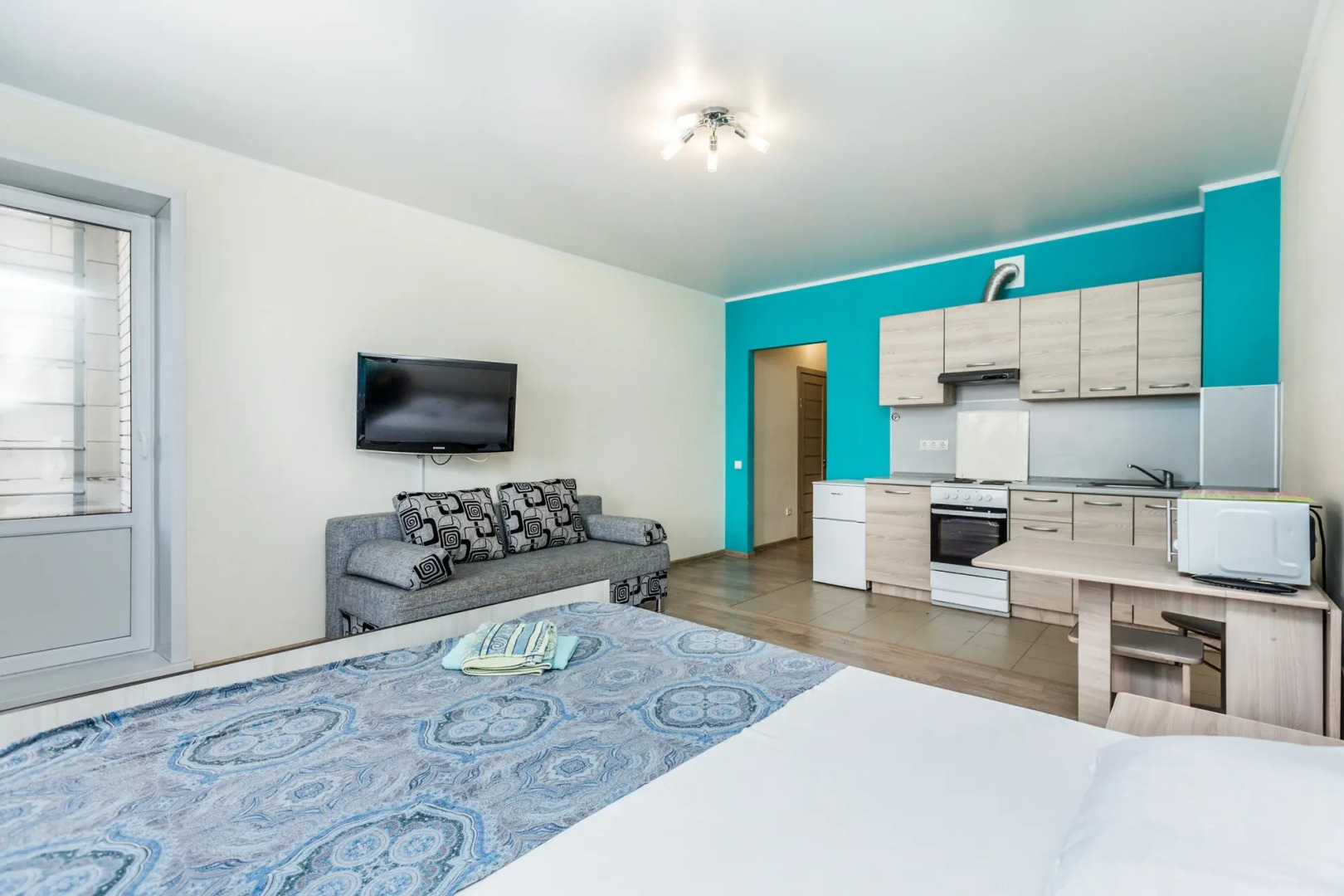 Апартаменты на Геологоразведчиков 44А