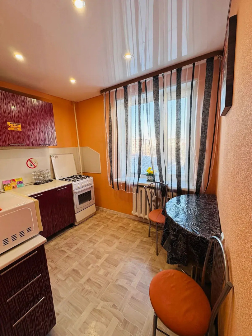 Апартаменты Строителей 5/1