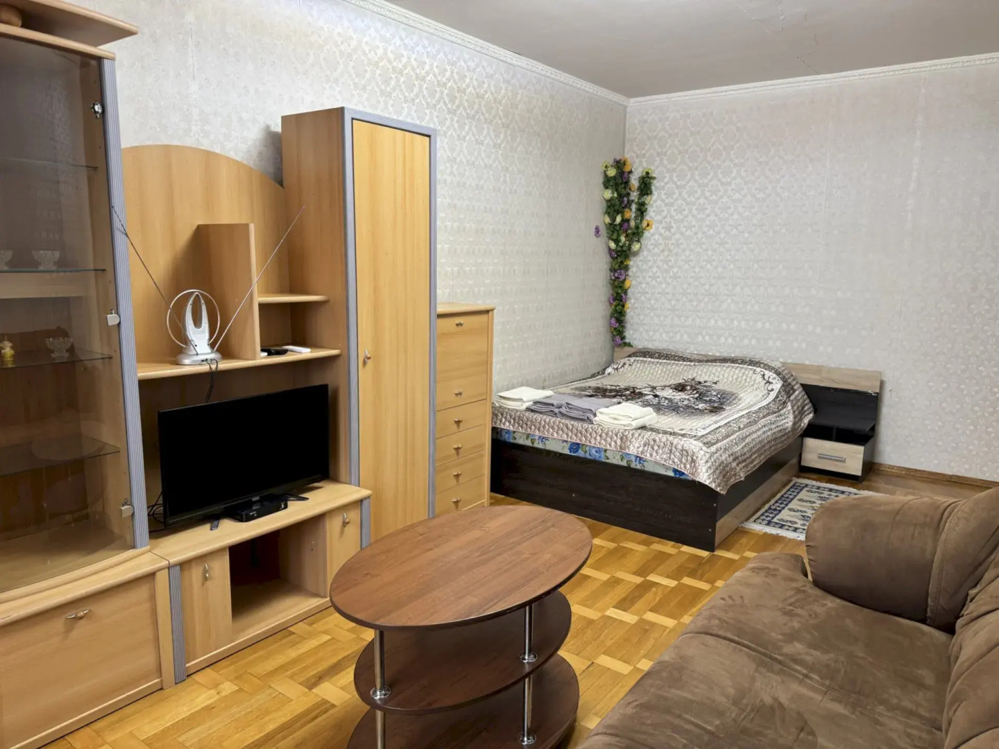 Квартира 476 4Комнатная в Центре с Балконом 7 Мин до Моря