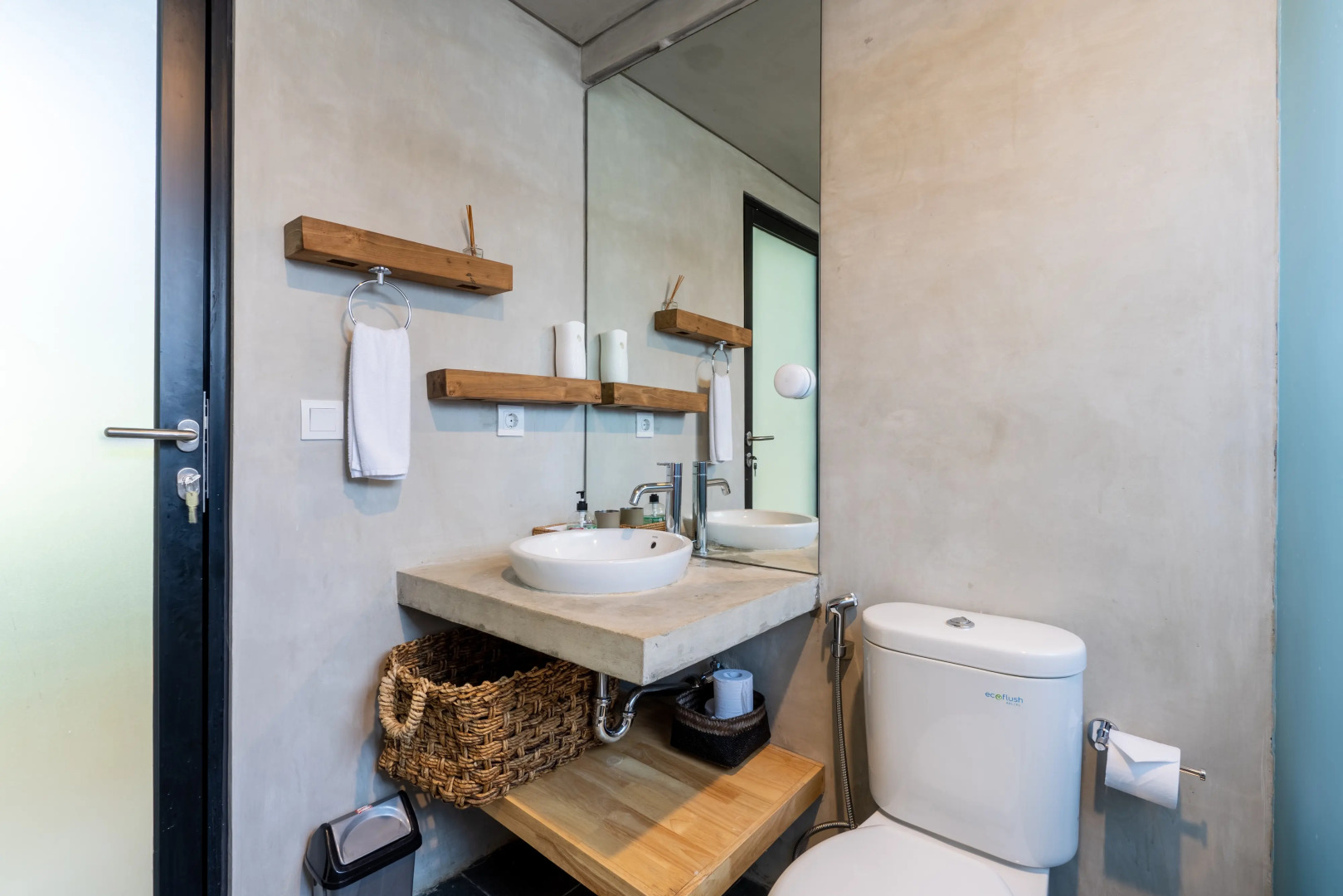 Апартаменты Berawa Loft 2