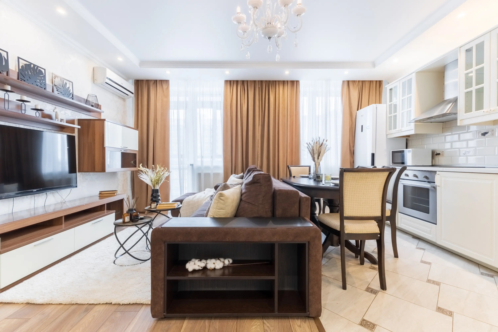 Апартаменты Comfort Home на улице Алексея Козина 3A