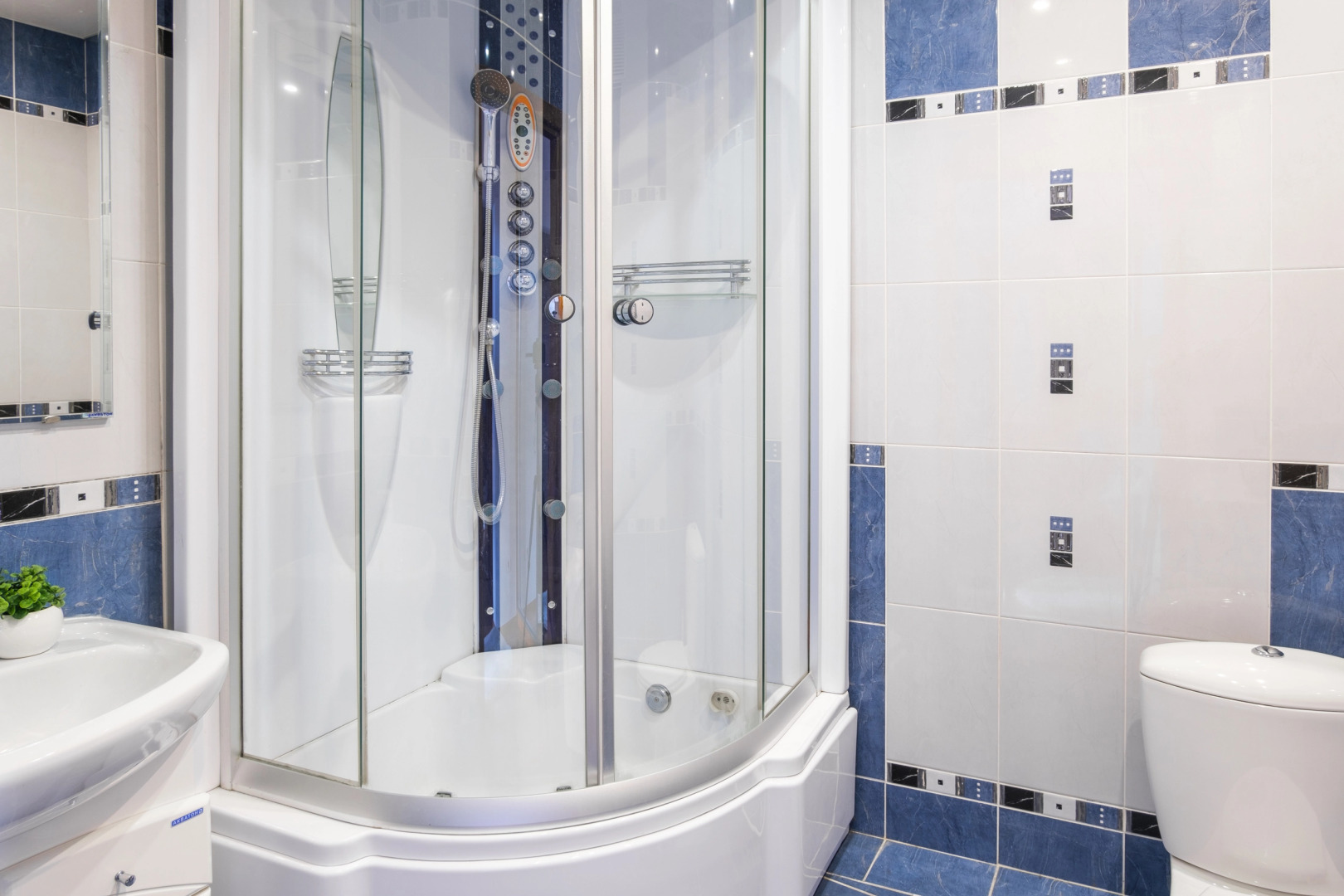 Апартаменты Двухкомнатные Блюхера 45