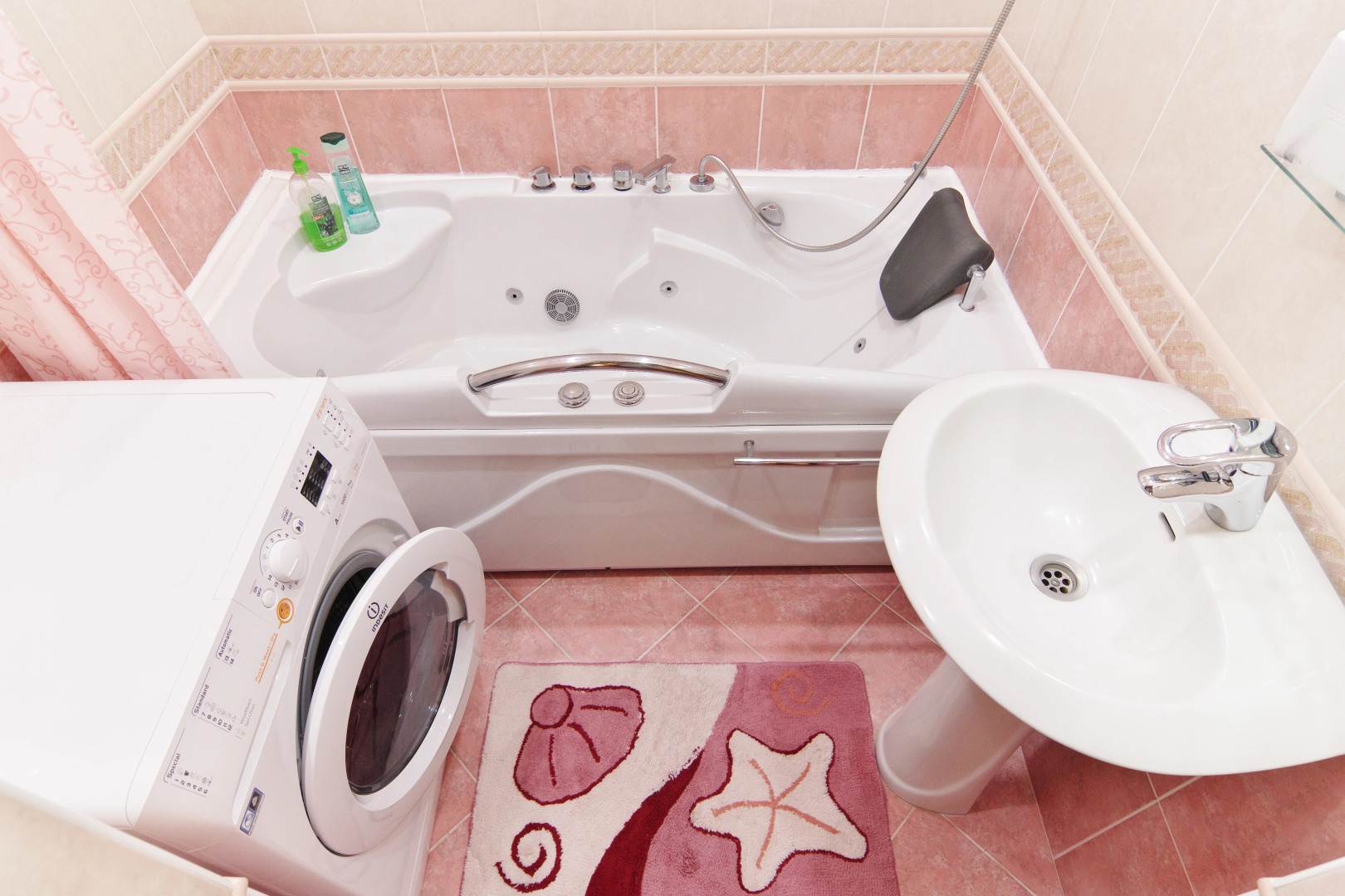 Апартаменты на Коминтерна