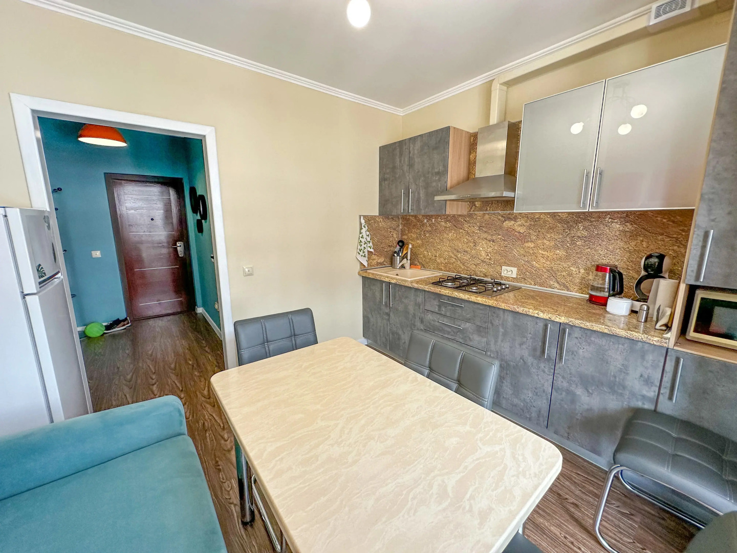 Апартаменты Перелетная 22