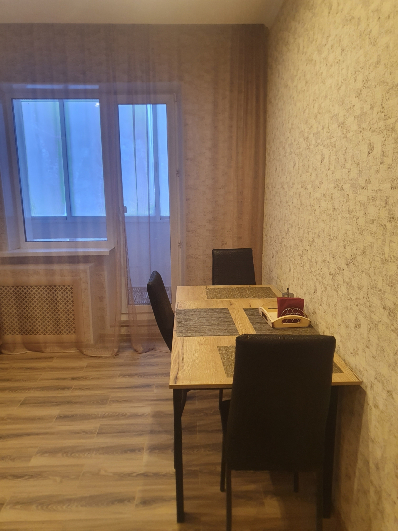 Апартаменты на 60 лет Октября 8