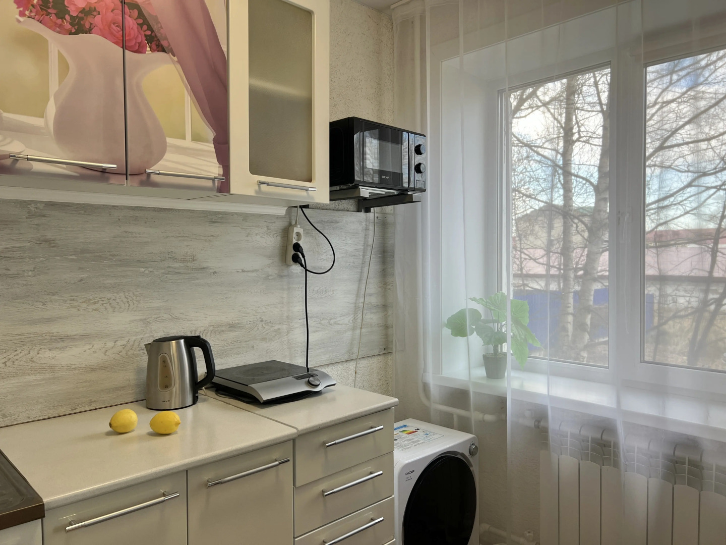 Апартаменты 1-ком Победы 23-5 Сахалин центр КакДома