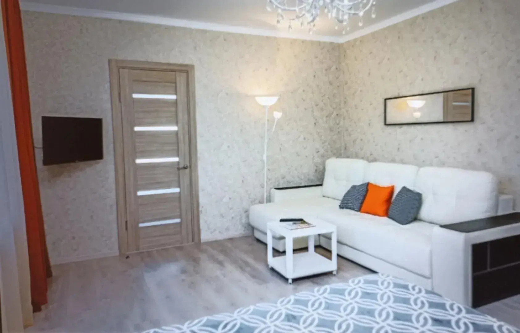 Апартаменты Центр с видом на Бештау и Машук