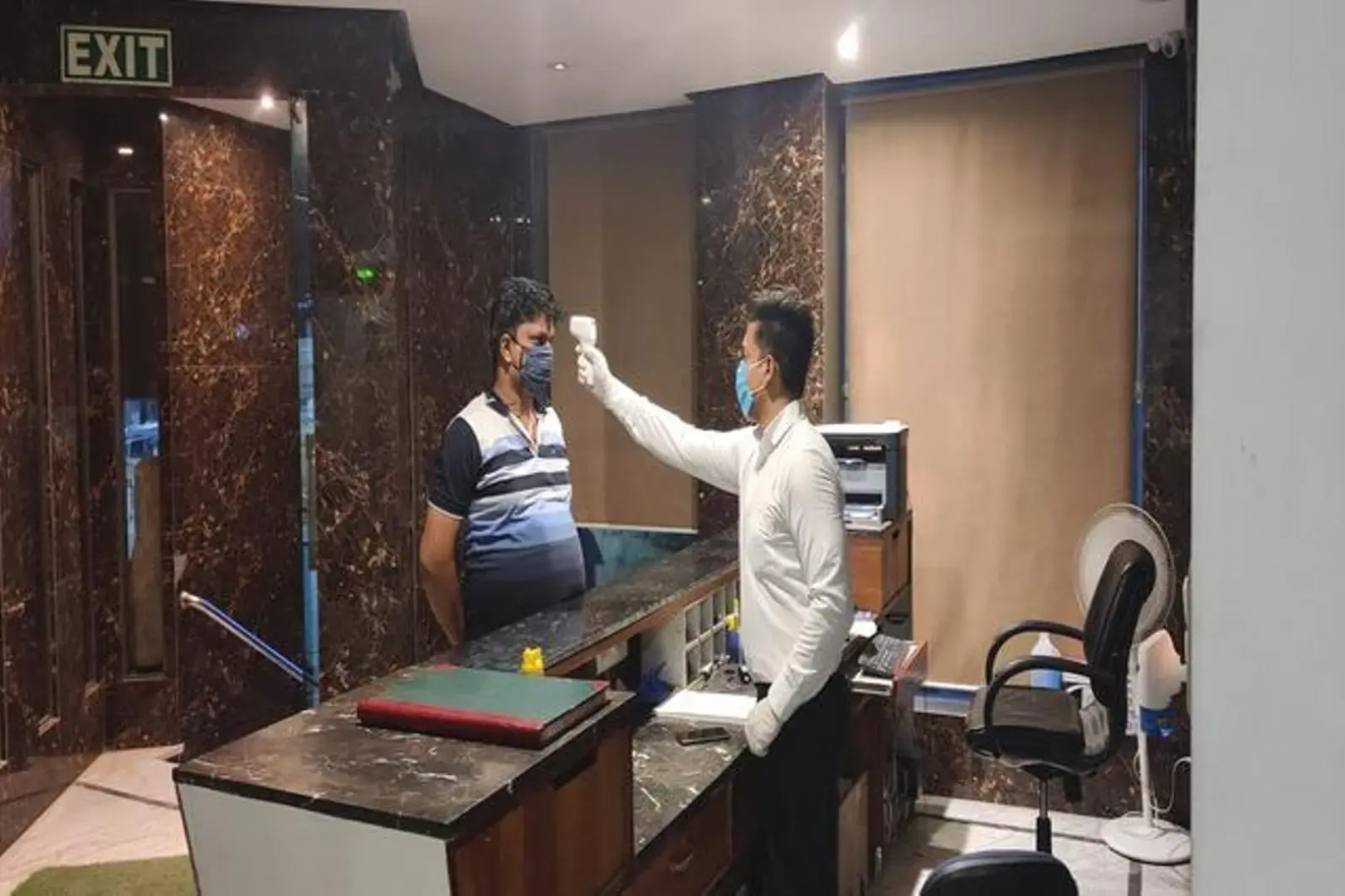 Отель Almati Inn at Delhi Airport