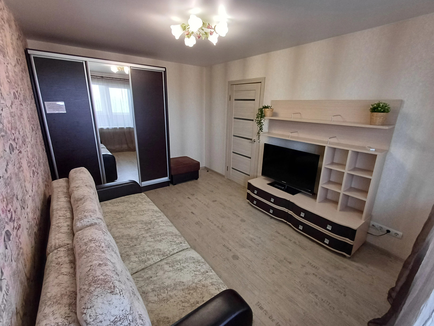 Апартаменты Чайка House на Победной 10