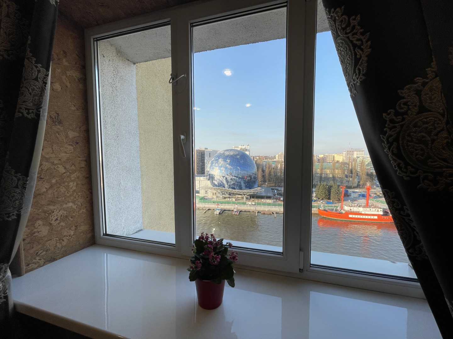 Квартира Двухкомнатная Портовая