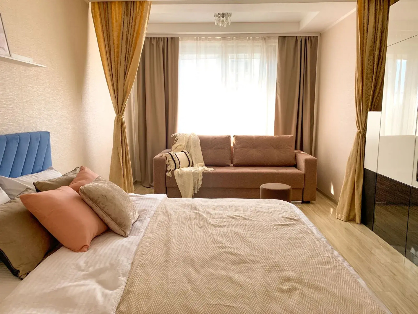 Апартаменты на Каширинных