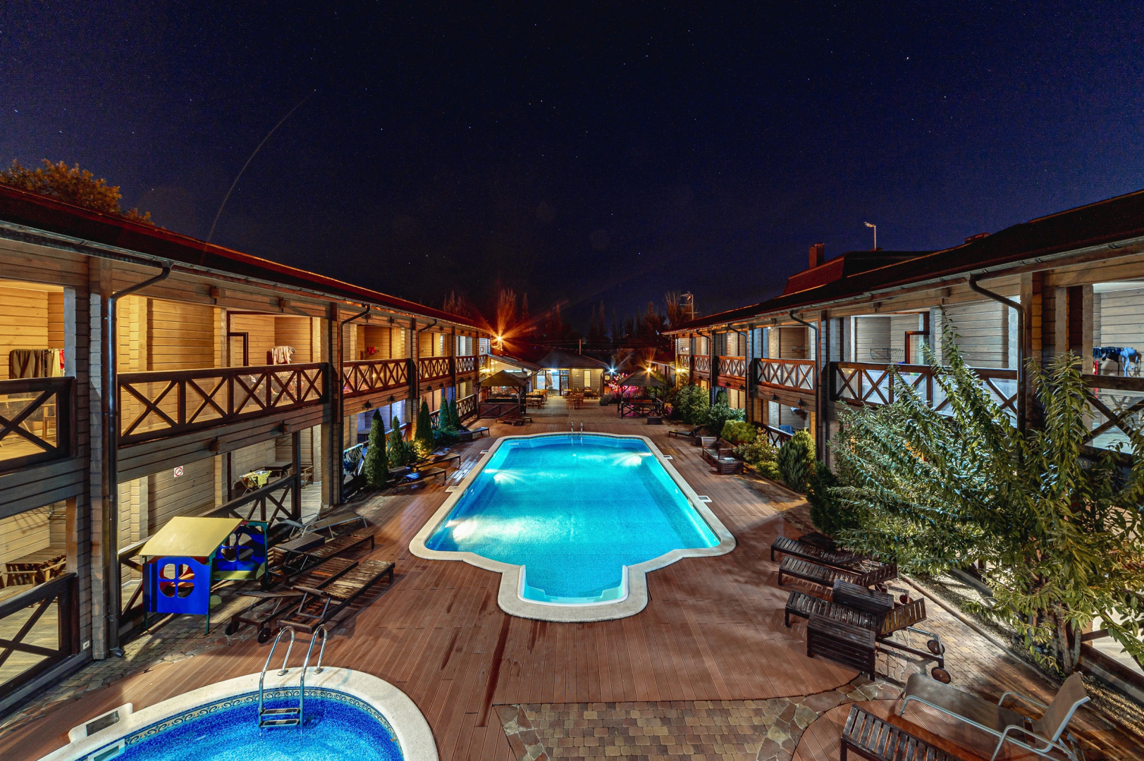 Отель Журавли