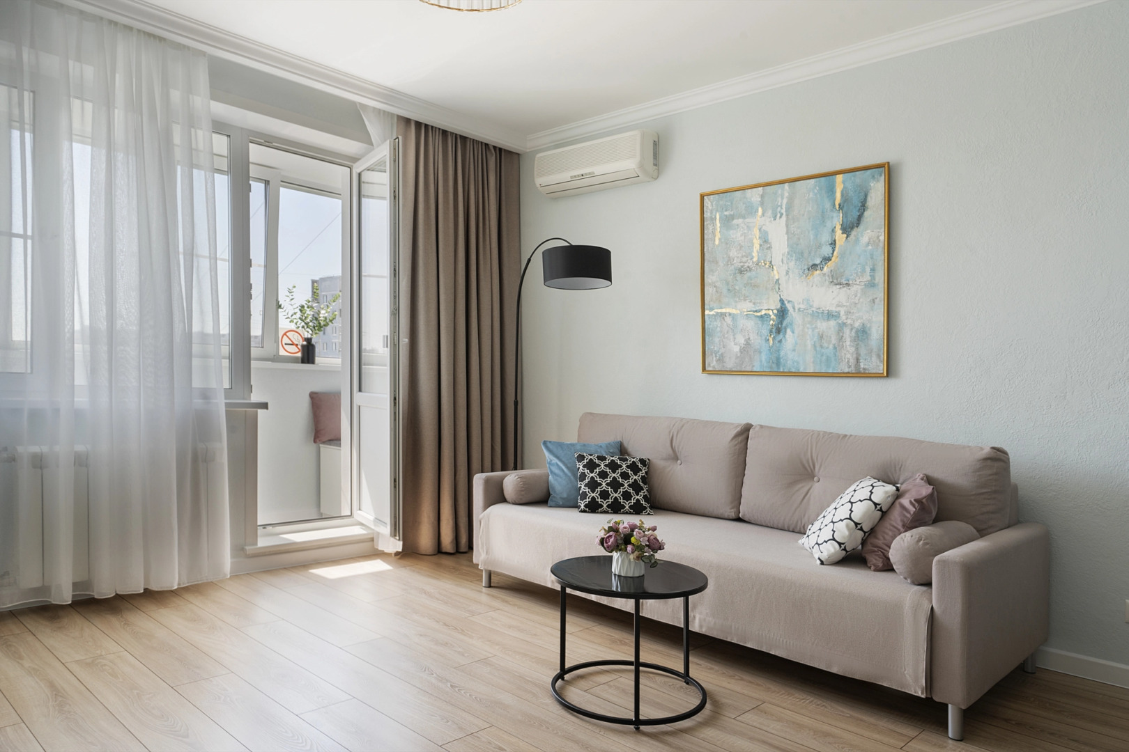 Апартаменты на Плещеева 8