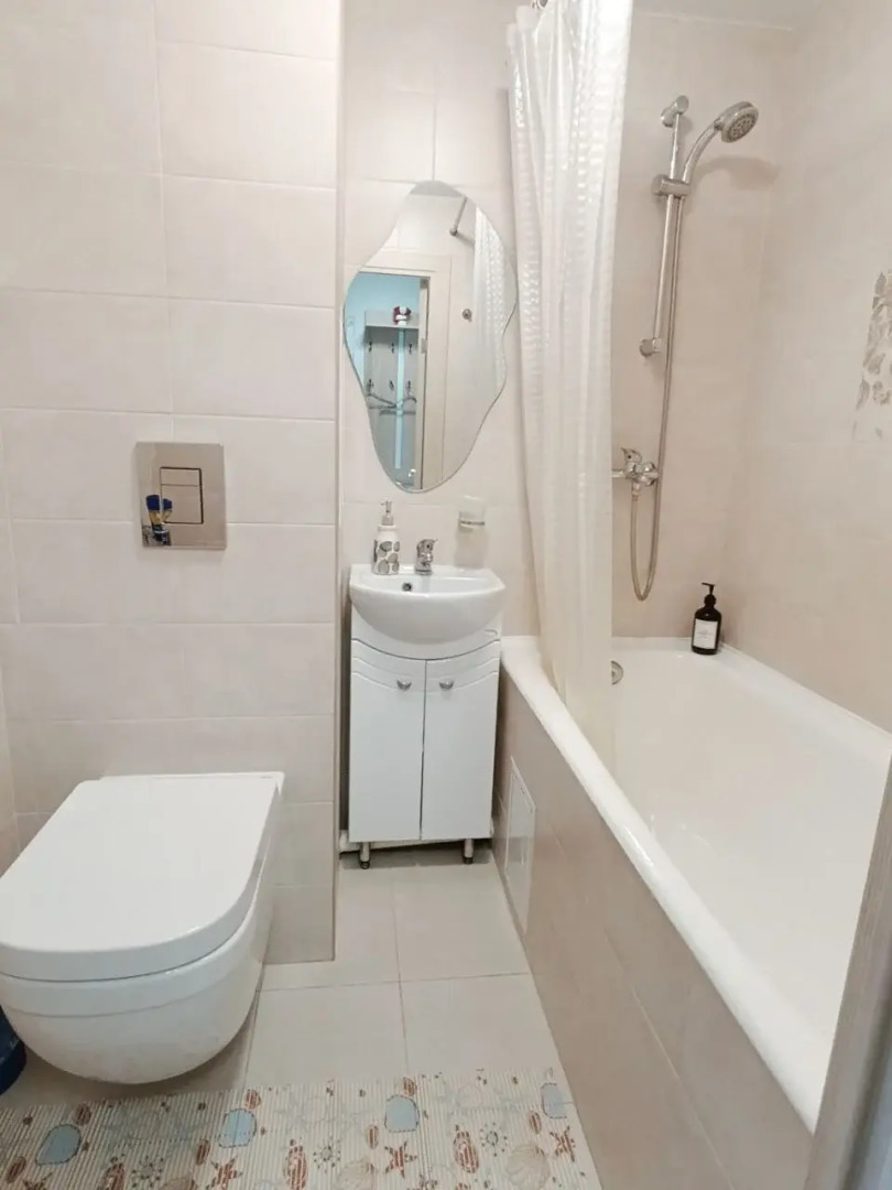 Квартира Cozy and bright apartment