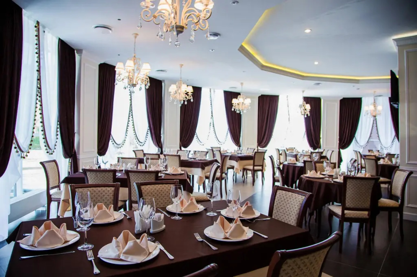 Гранд отель