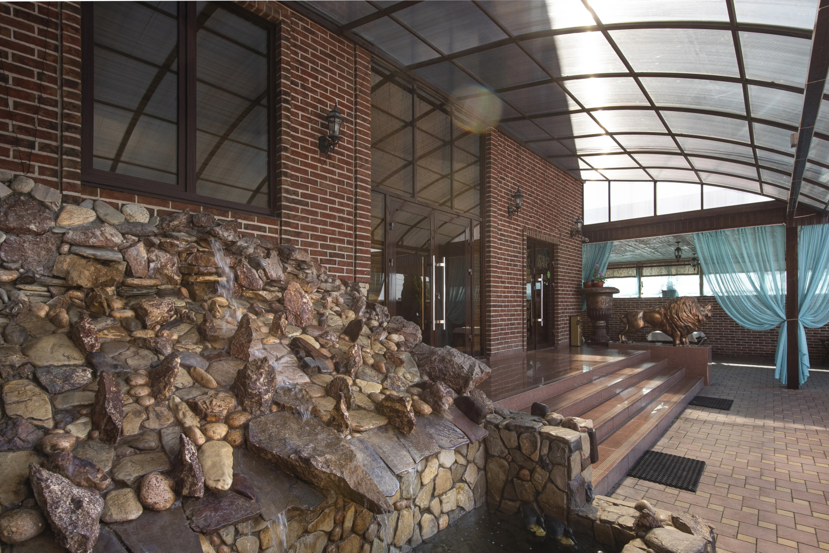 Отель Гранд Лион