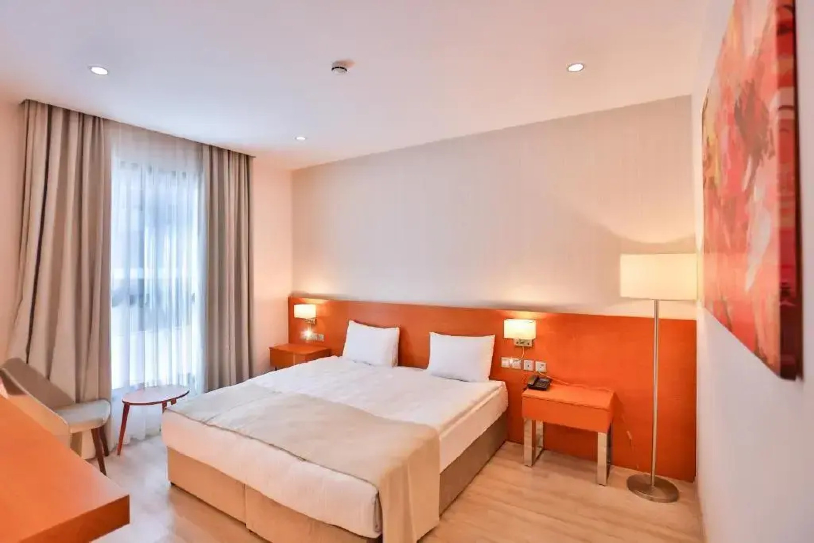 Отель Caddemm Inn