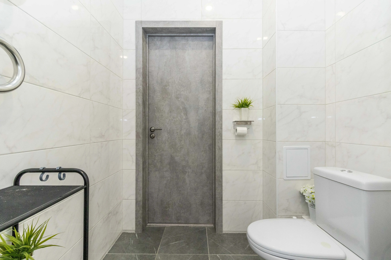 Квартира комфортные Ивана Захарова 18/2