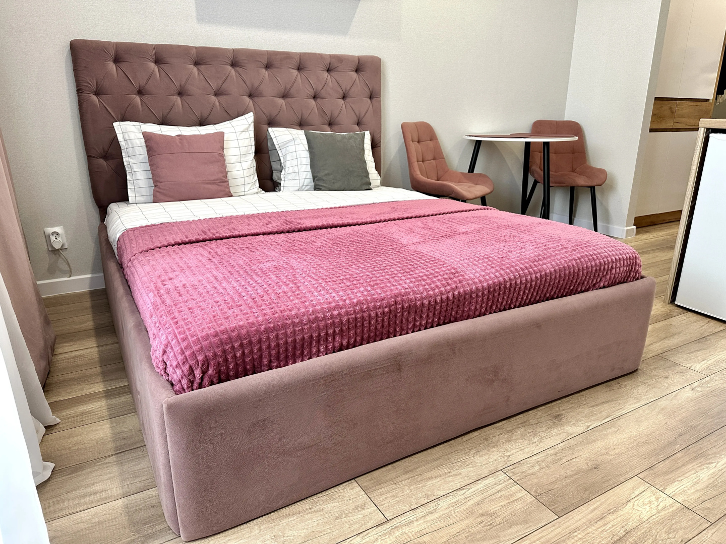 Квартира Enigma Apartments в ЖК Аквамарин рядом с набережной и ТРЦ Аквамолл