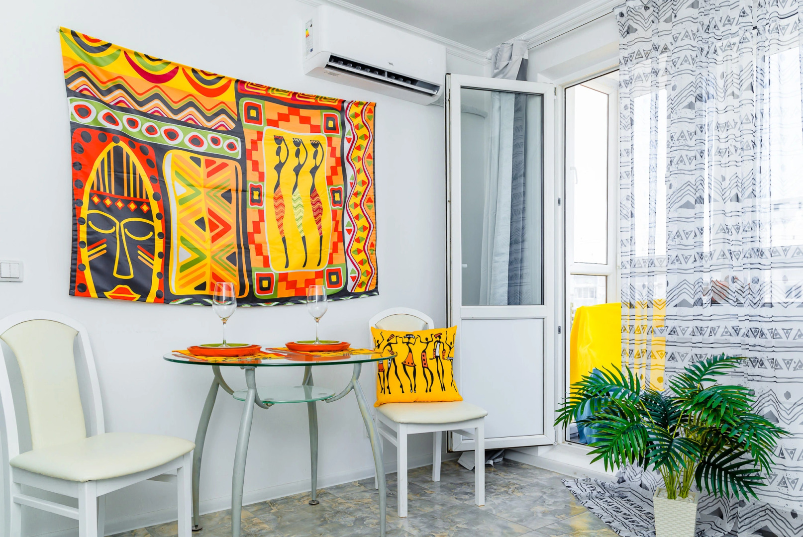 Апартаменты Светлые в Морской Горгиппии