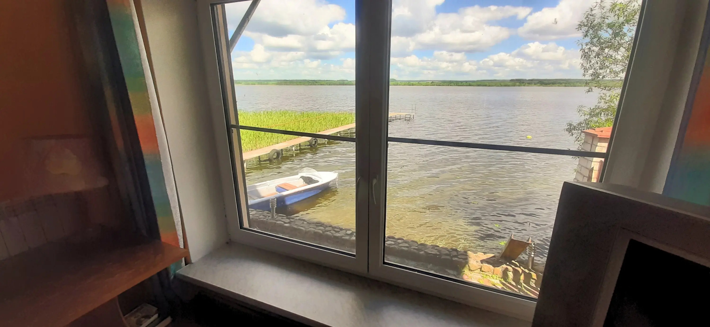 Вилла Домик у озера Свирь