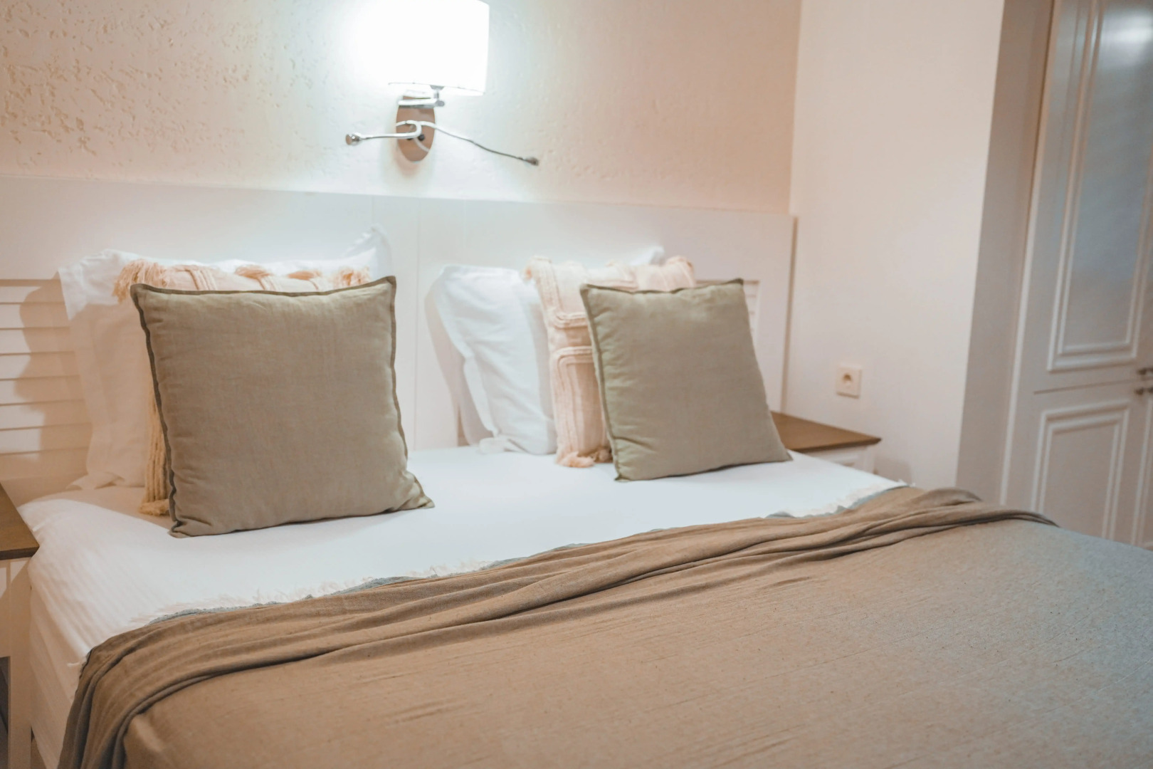 Отель Kimera Lounge