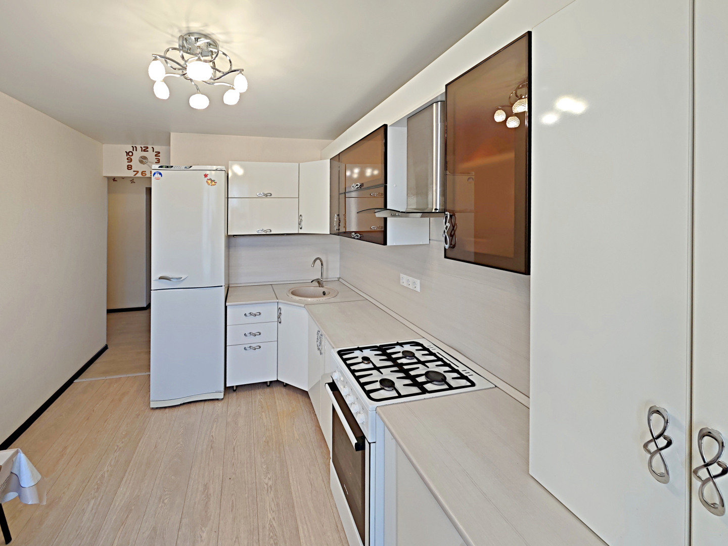 Квартира у ТЦ Мега