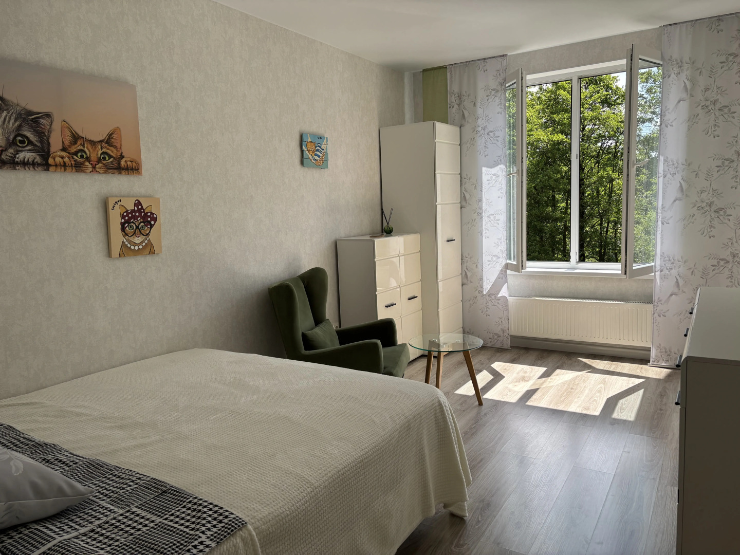 Квартира с видом на лес и пением птиц