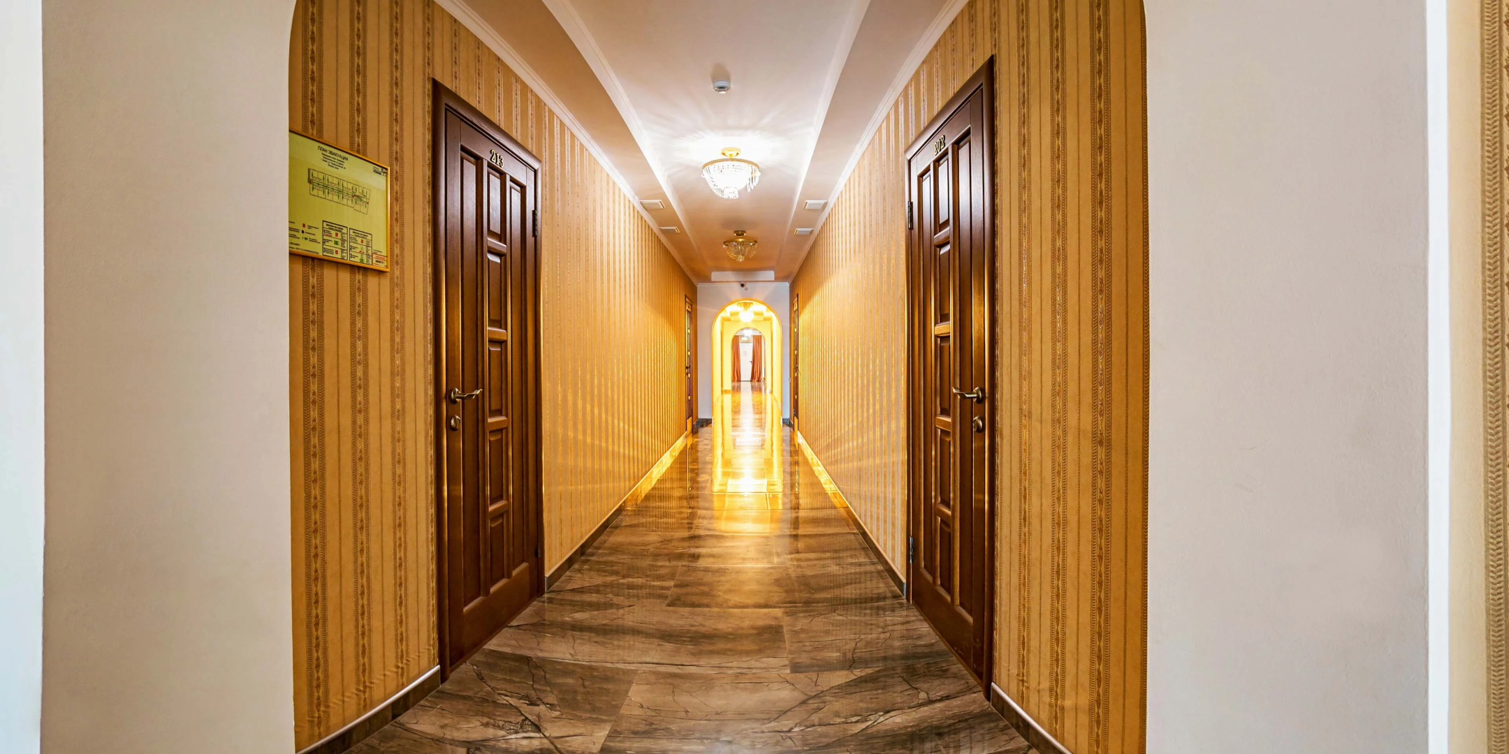 Отель Саквояж