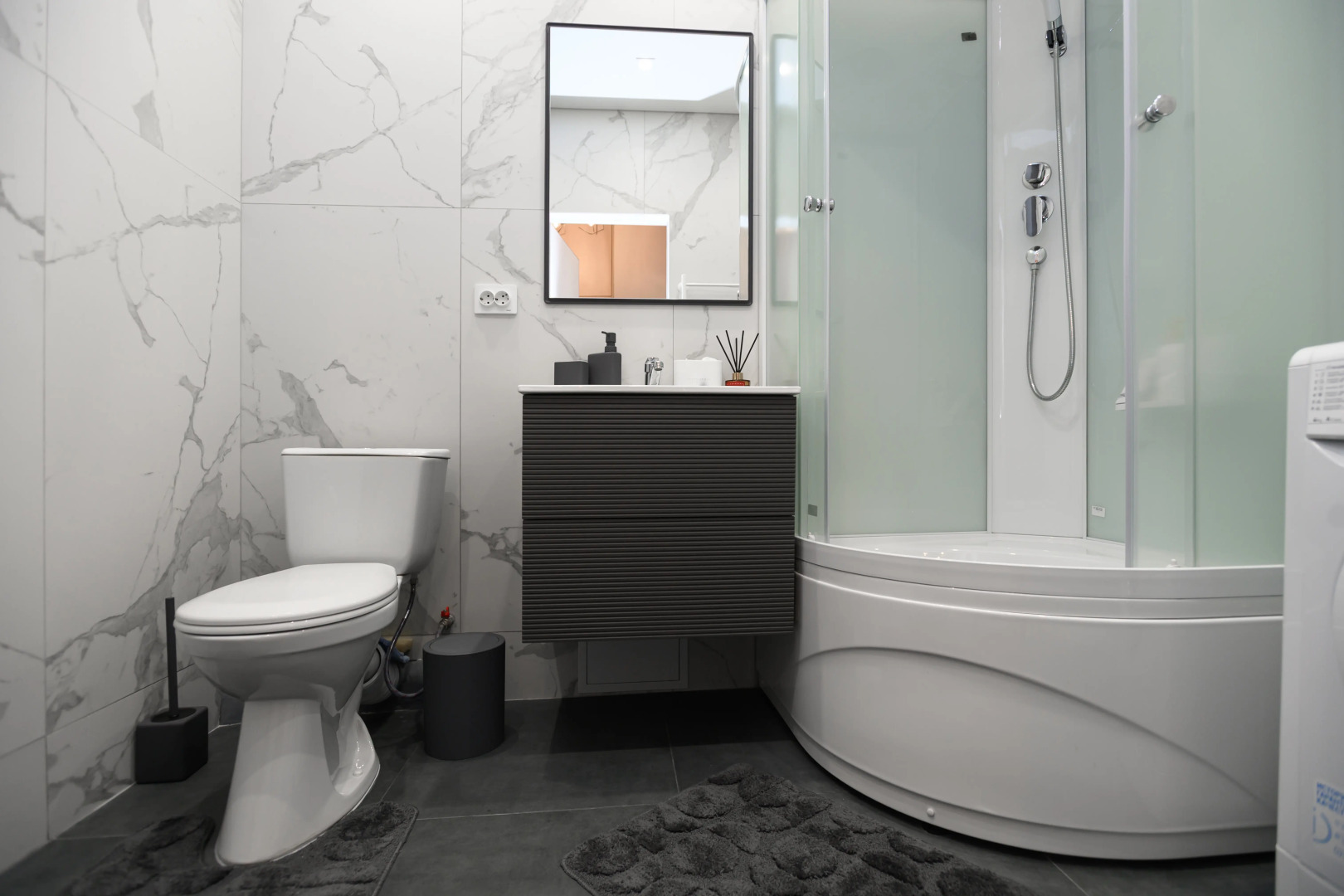 Квартира ApartHause комфортное пространство с авторским дизайном