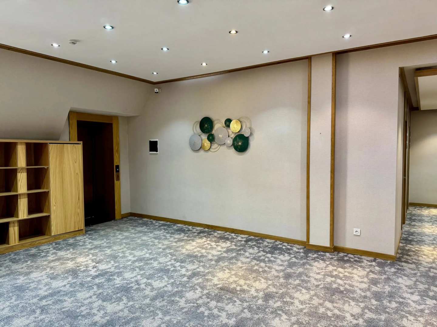 Отель Vella Elegant